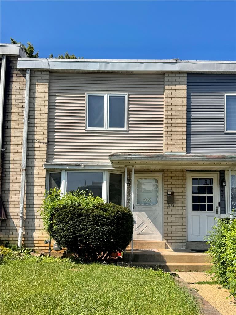 Property Photo:  1962 S Hall Street  PA 18103 