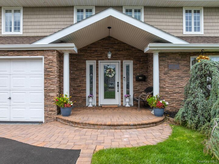 Property Photo:  19 Clearwater Lane  NY 11795 