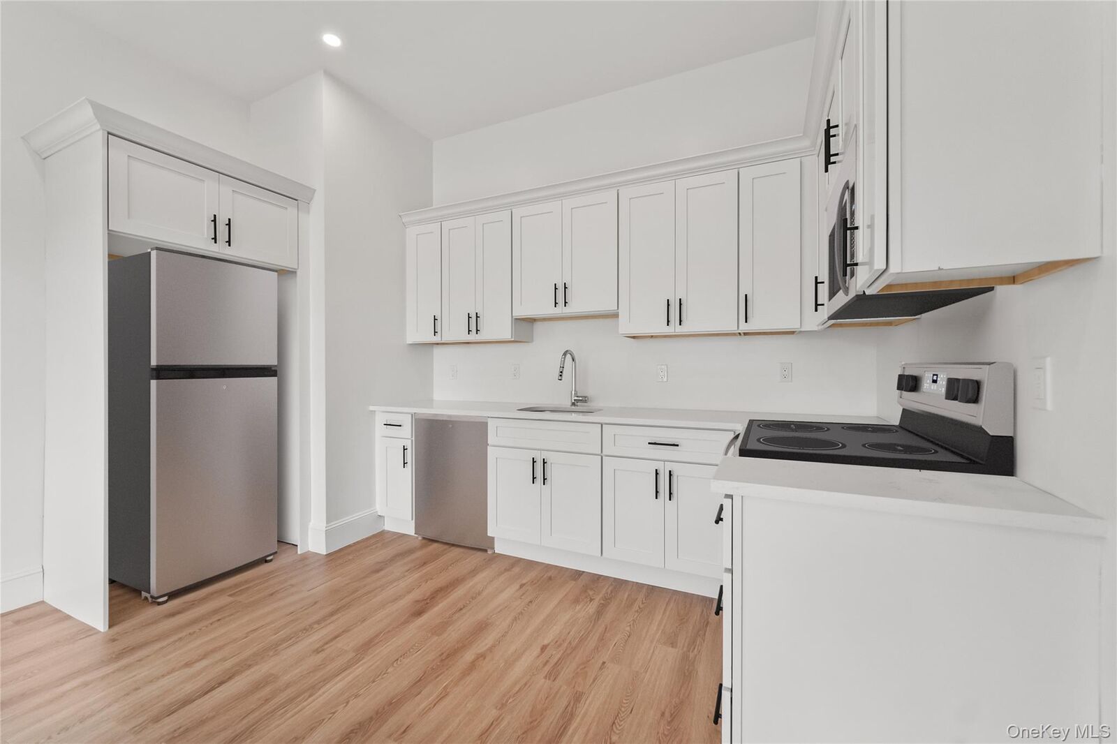Property Photo:  48 North Street 305  NY 10940 