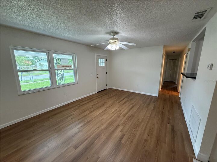Property Photo: 202 Yale Drive FL 32771