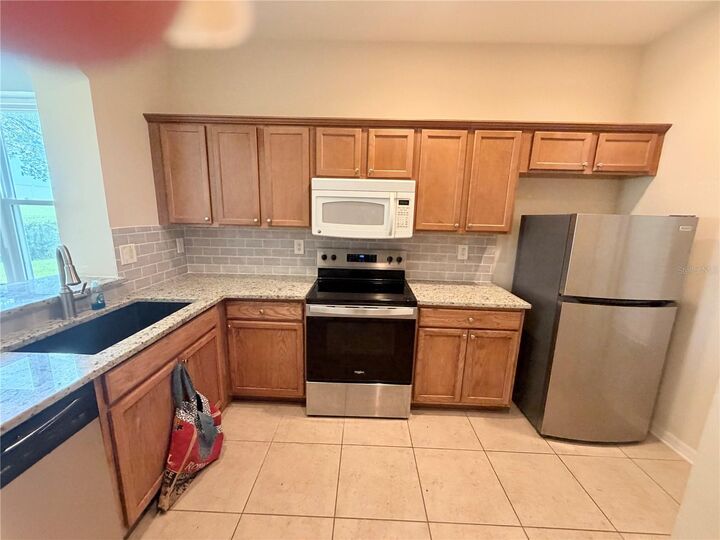Property Photo: 1146 Grantham Drive FL 34234