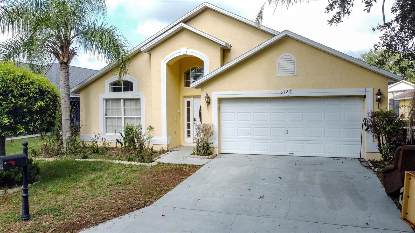 Property Photo:  3122 Montserrat Way  FL 33844 
