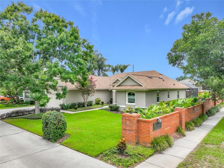 Property Photo:  2667 Cochise Trail  FL 32789 
