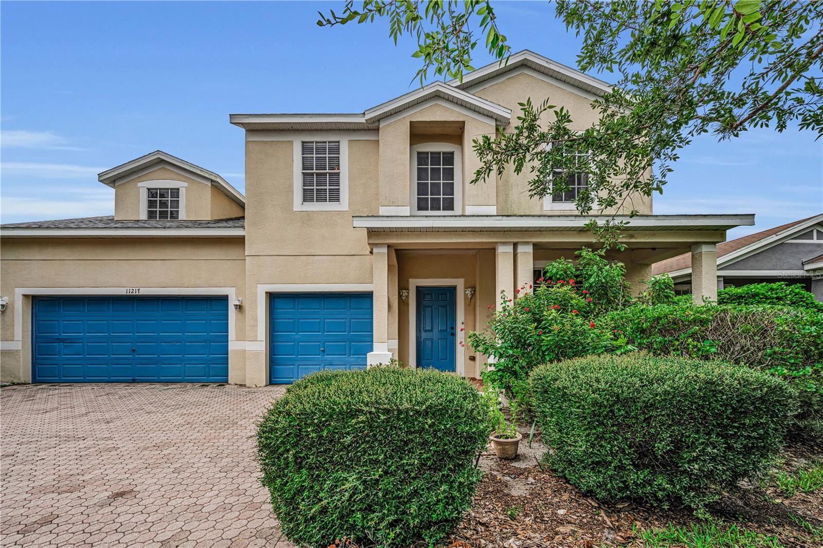 Property Photo: 11217 Laurel Brook Court FL 33569