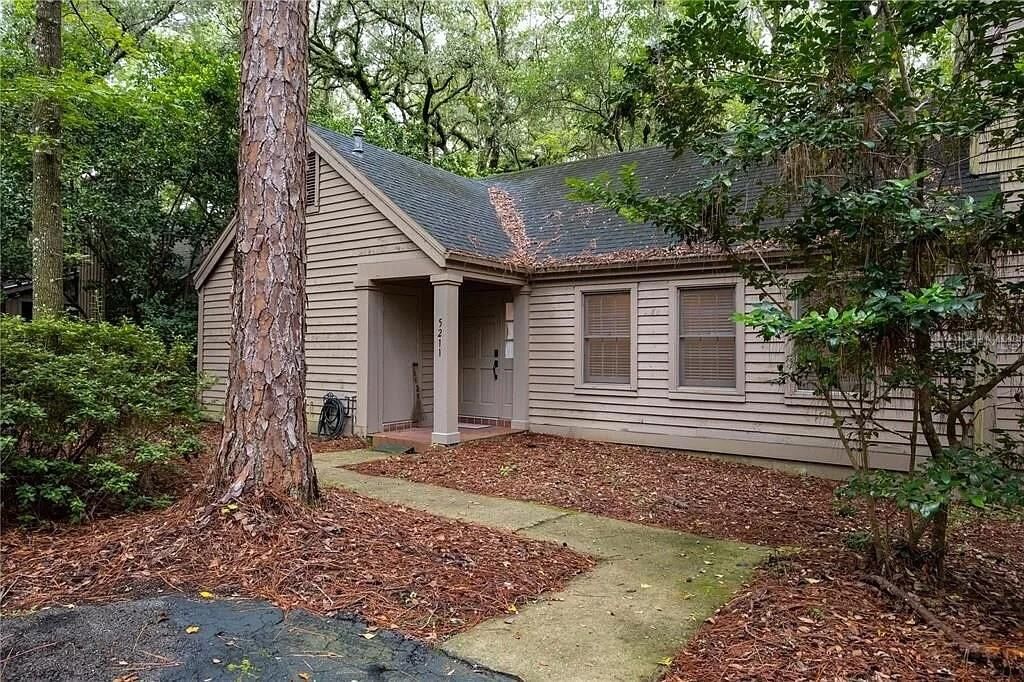Property Photo: 5211 SW 86th Terrace FL 32608