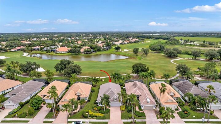 Property Photo: 7163 Sandhills Place FL 34202