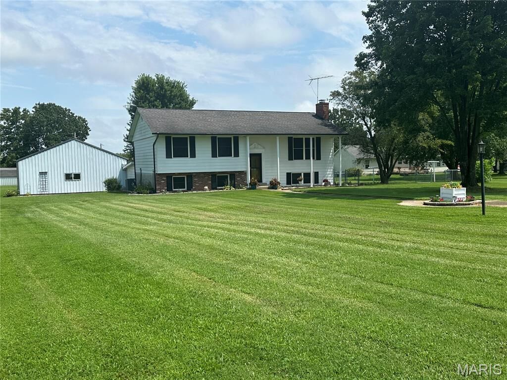 Property Photo:  3607 Cuba Street  MO 65066 