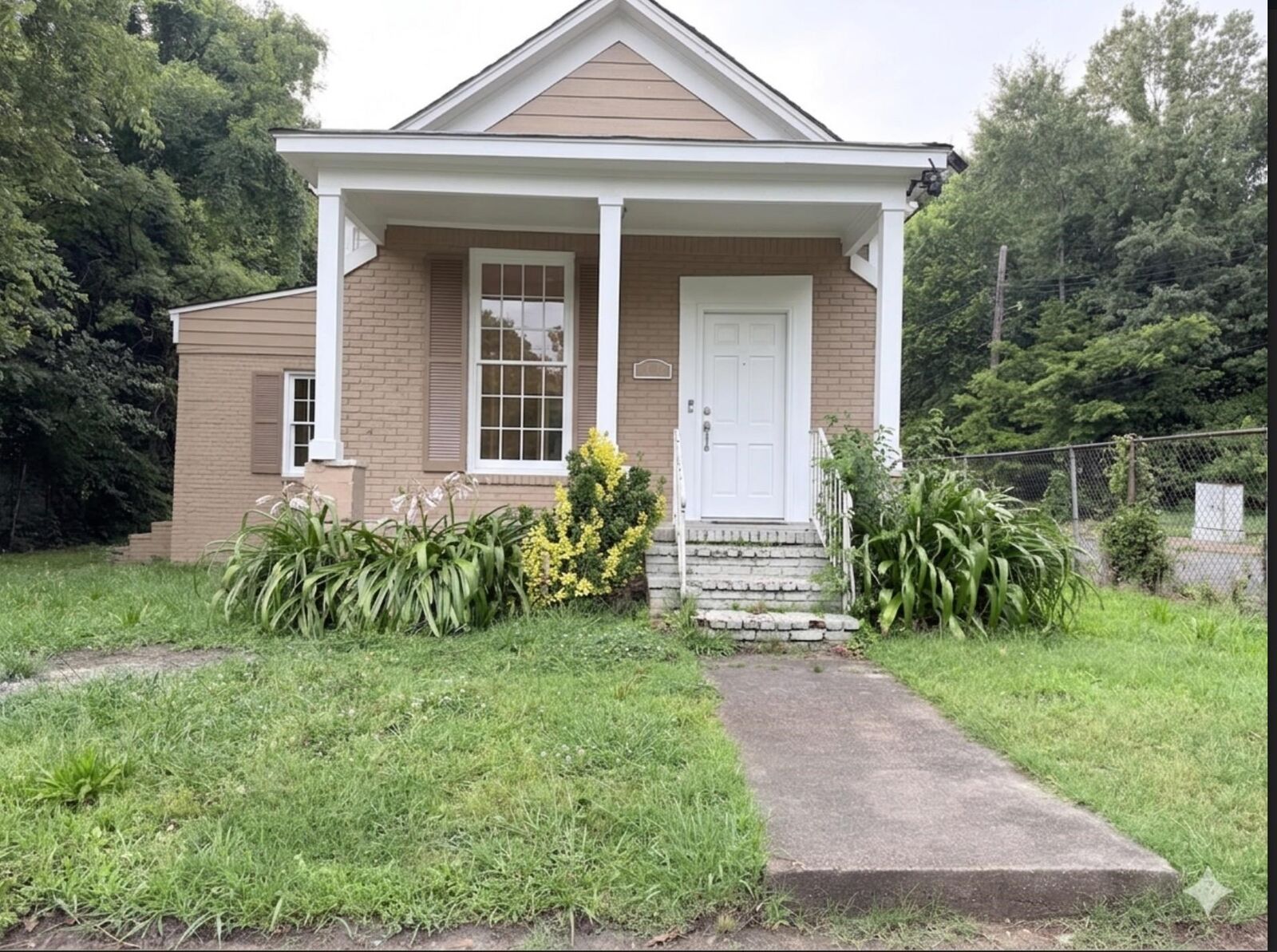 Property Photo: 795 Alma St TN 38107