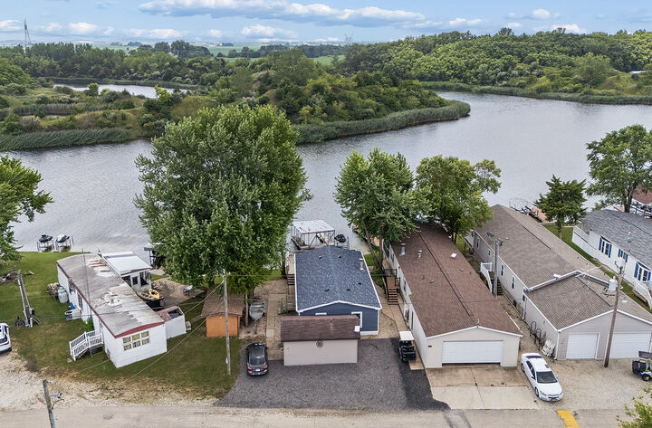 Property Photo:  18530 W 3000 N Road 137  IL 60961 