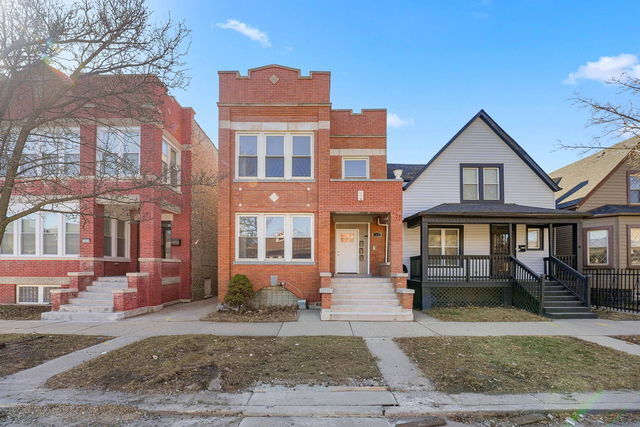 Property Photo: 7532 S Champlain Avenue 1st IL 60619