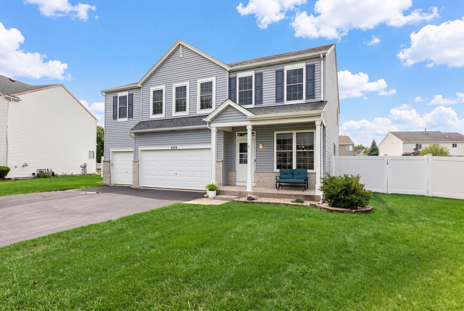 Property Photo:  6014 Cherry Ridge Drive  IL 60586 