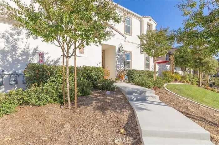 Property Photo:  31827 Calle Brio  CA 92592 