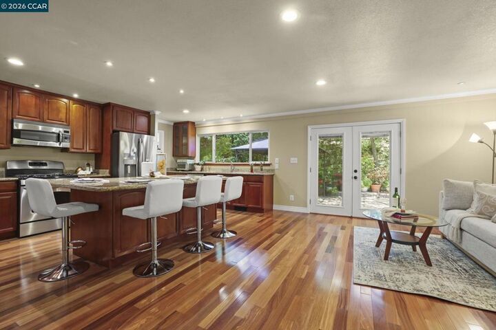 Property Photo:  205 Summit Rd  CA 94598-4729 