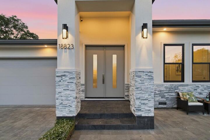 Property Photo:  18823 Casa Blanca Lane  CA 95070 