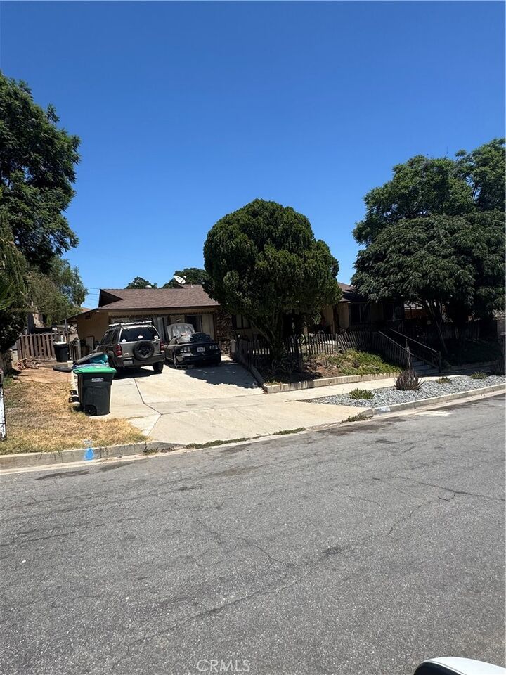 Property Photo:  301 Maryknoll Drive  CA 92324 