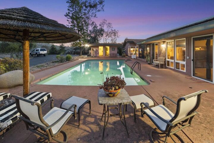 Property Photo:  2967 Via Viejas  CA 91901 