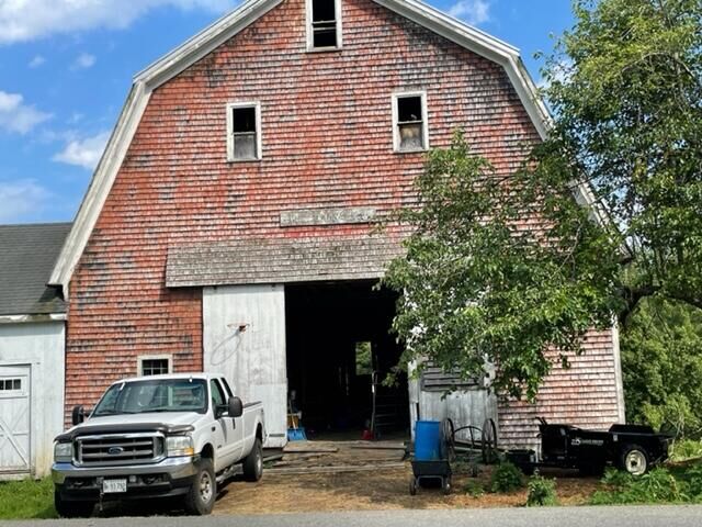 Property Photo: 314 Davis Road ME 04862