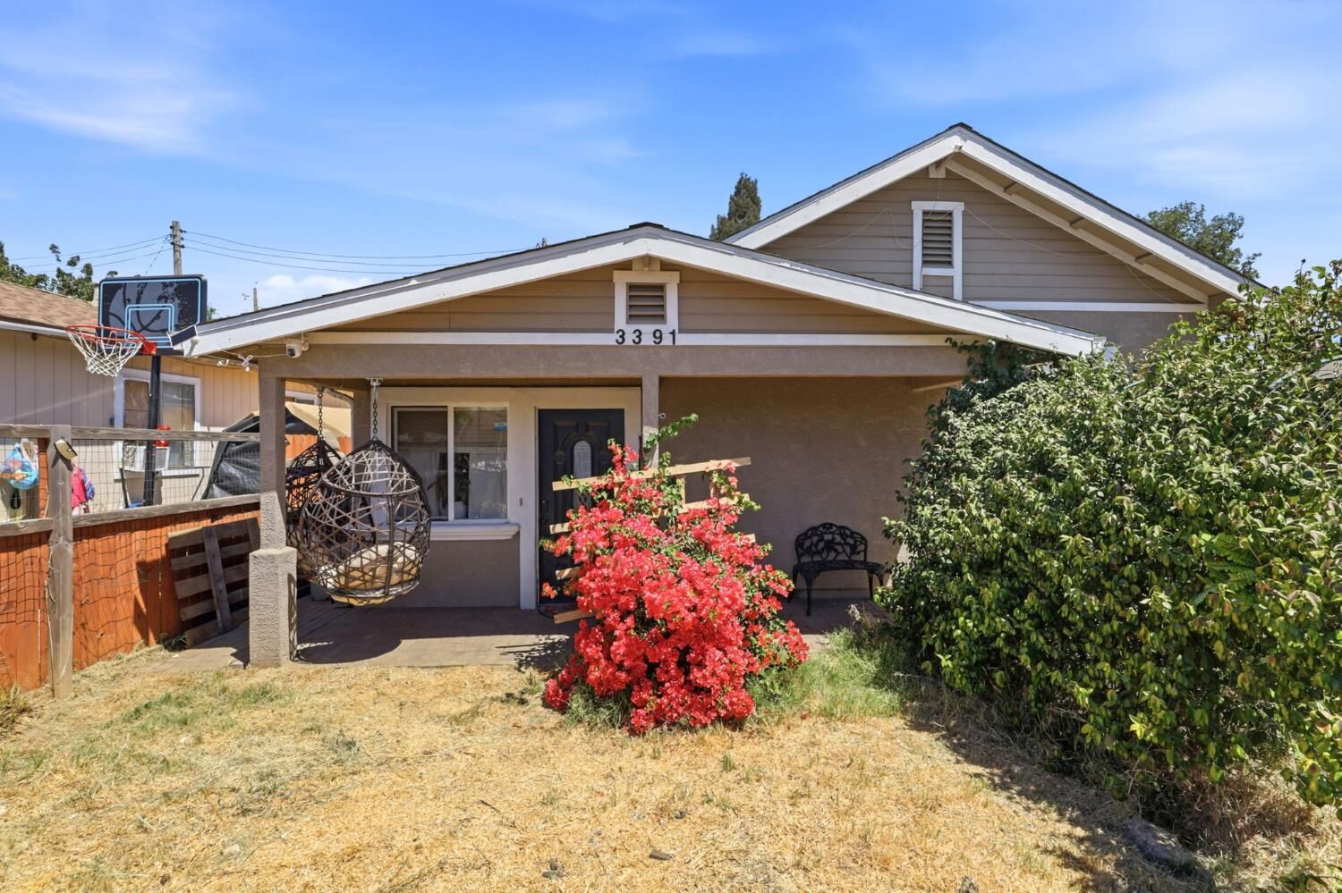 Property Photo:  3391 26th Avenue  CA 95820 