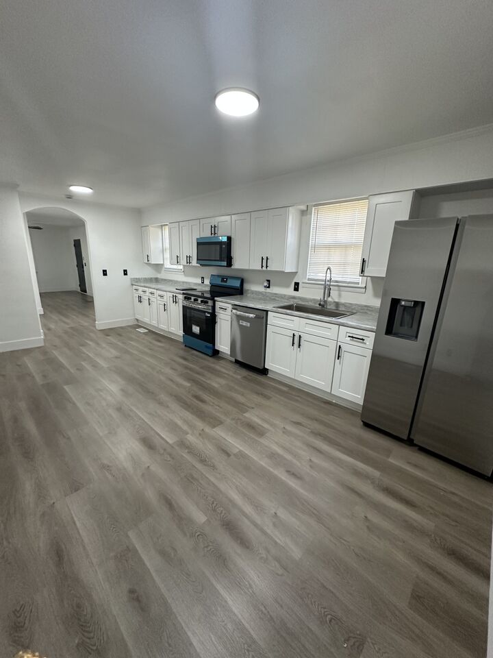 Property Photo: 1216 Vultee Blvd TN 37217