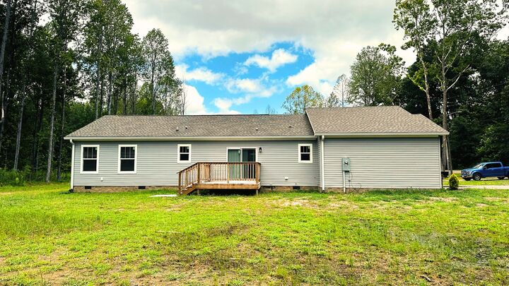 Property Photo: 2127 N Royal St TN 38305