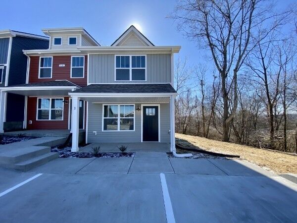 Property Photo: 138 Blackman St 3 TN 37040