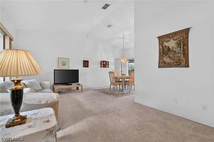 Property Photo: 5184 Harrogate Court FL 34112