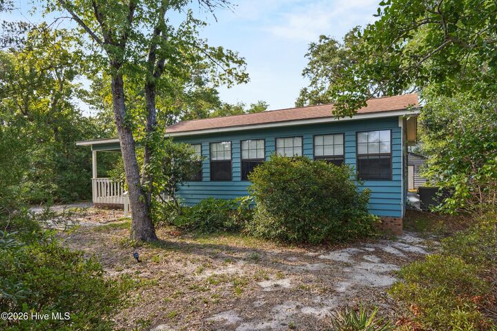 Property Photo:  603 E Oak Island Drive  NC 28465 