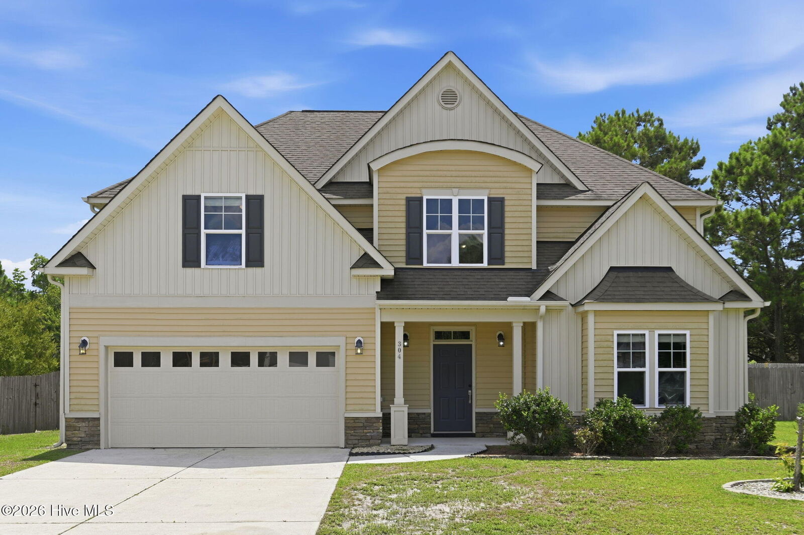 Property Photo:  304 Plymouth Lane  NC 28445 