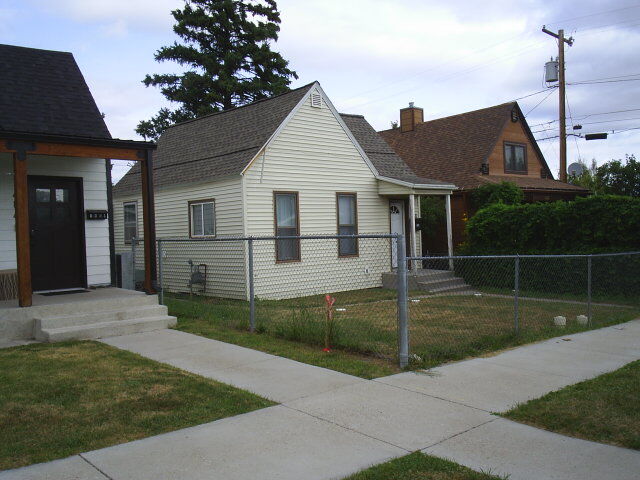 Property Photo: 1408 Madison Avenue MT 59601