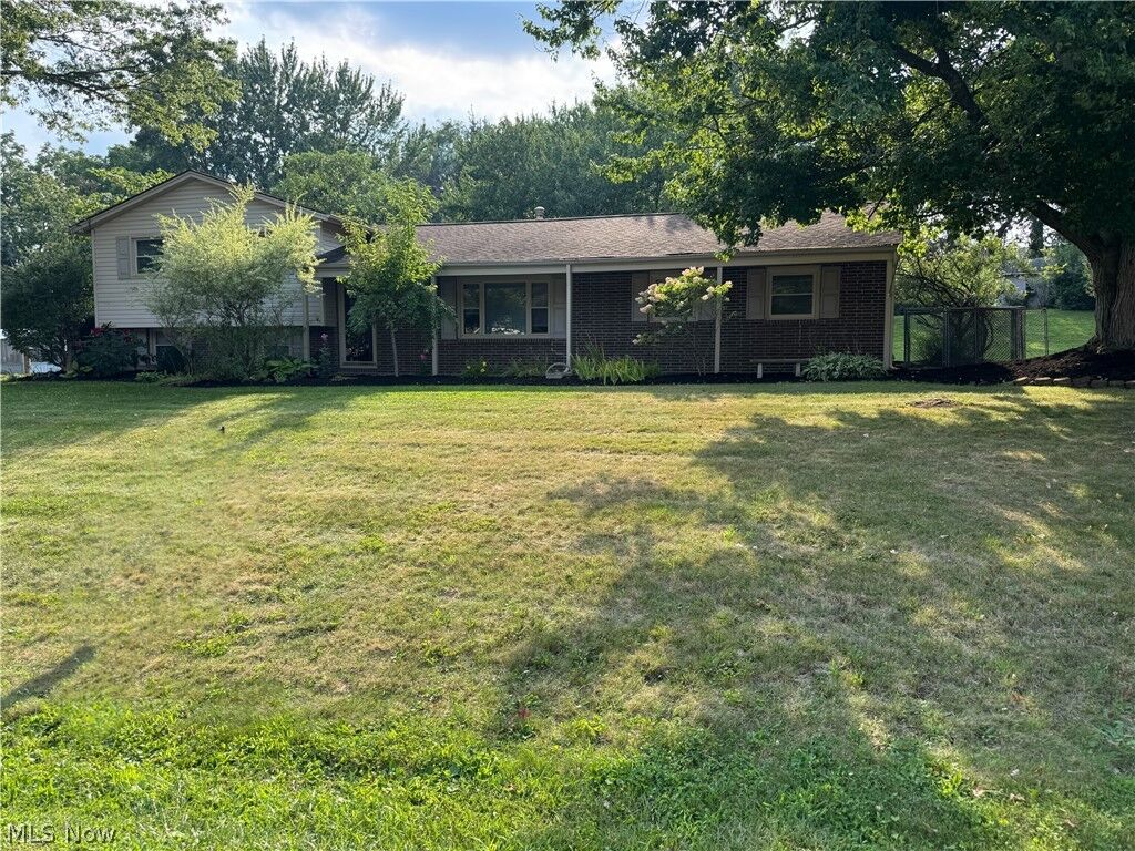 Property Photo:  8173 Spencer Avenue NW  OH 44720 