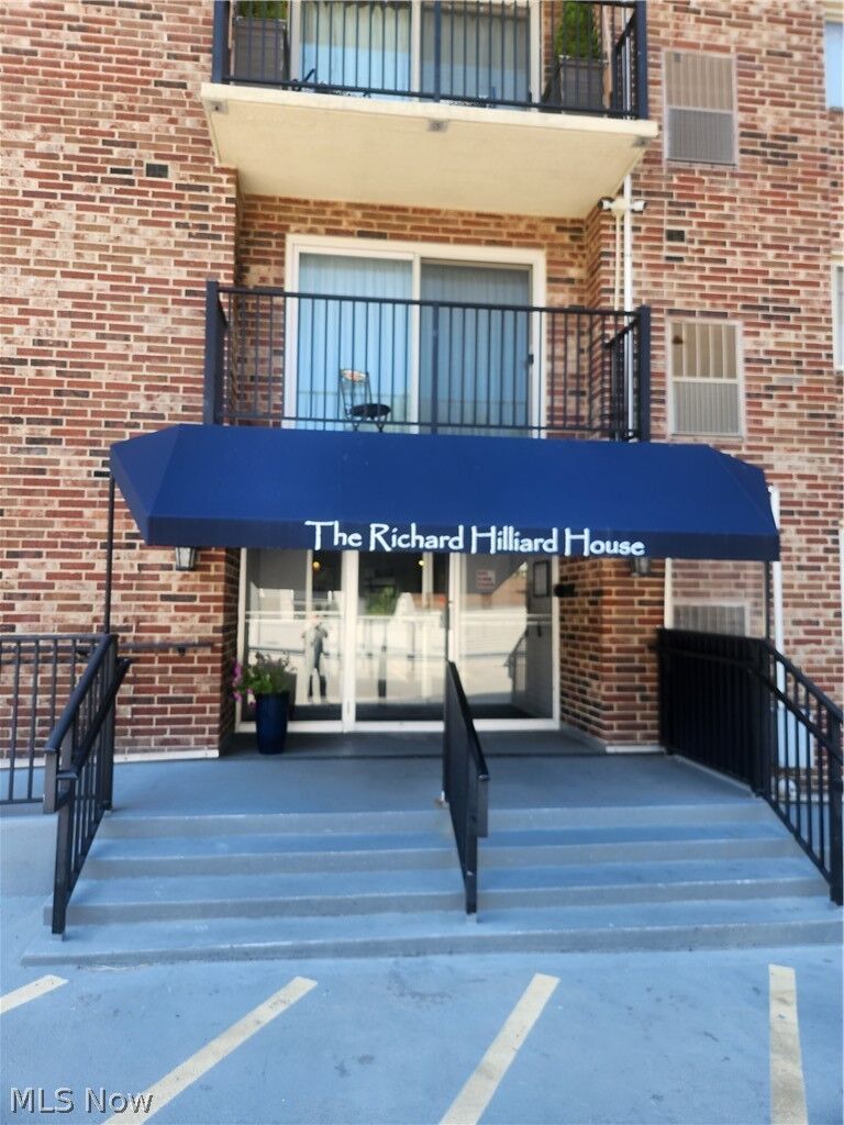 Property Photo:  15555 Hilliard Road 405  OH 44107 