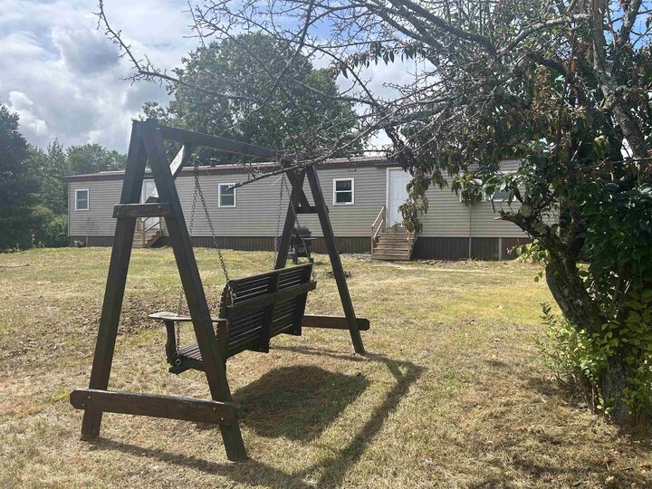 Property Photo:  10 Rudman Drive  NH 03839 