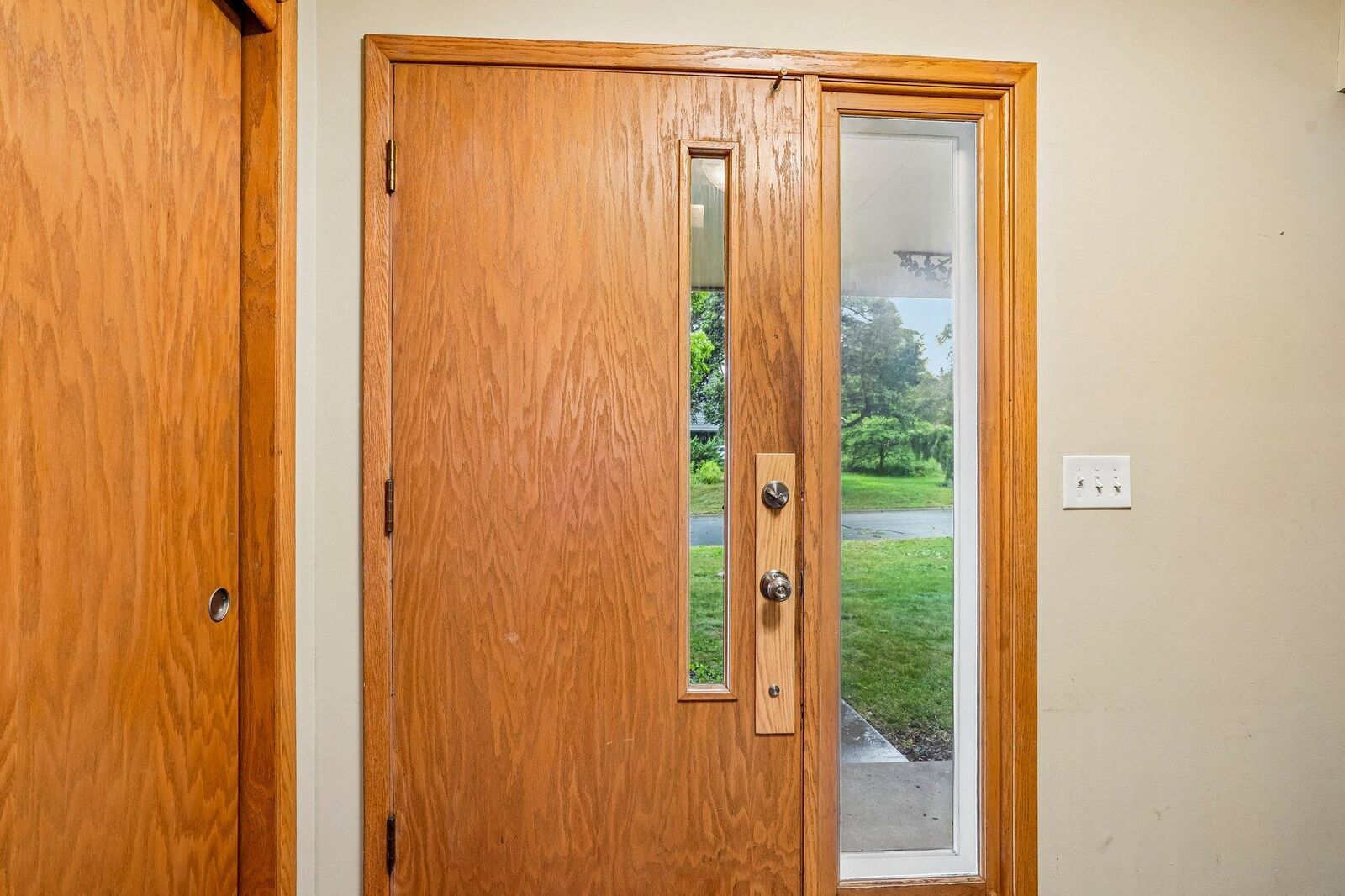 Property Photo: 1525 Saint Croix Circle MN 55422