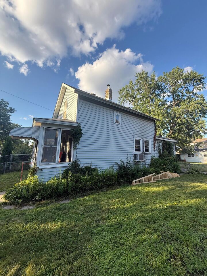 Property Photo:  2217 16th Avenue S  MN 55404 