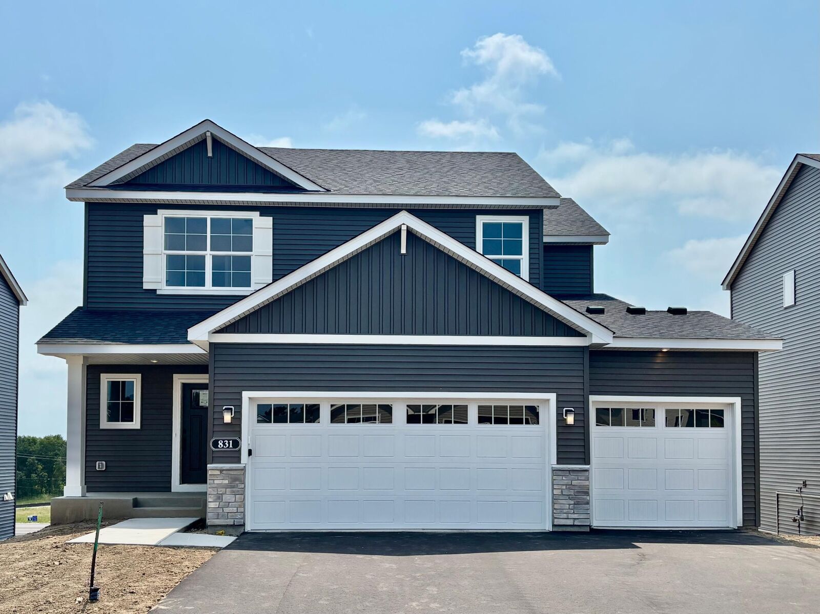 Property Photo: 831 Walnut Grove Lane MN 55341