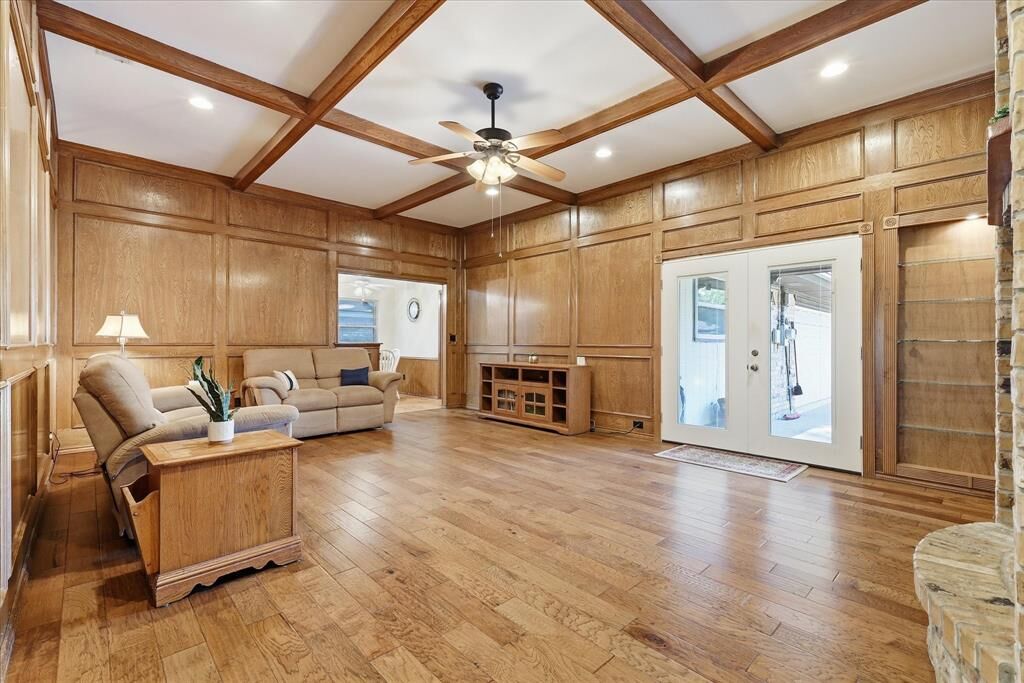 Property Photo:  2509 Radcliffe Drive  TX 76012 