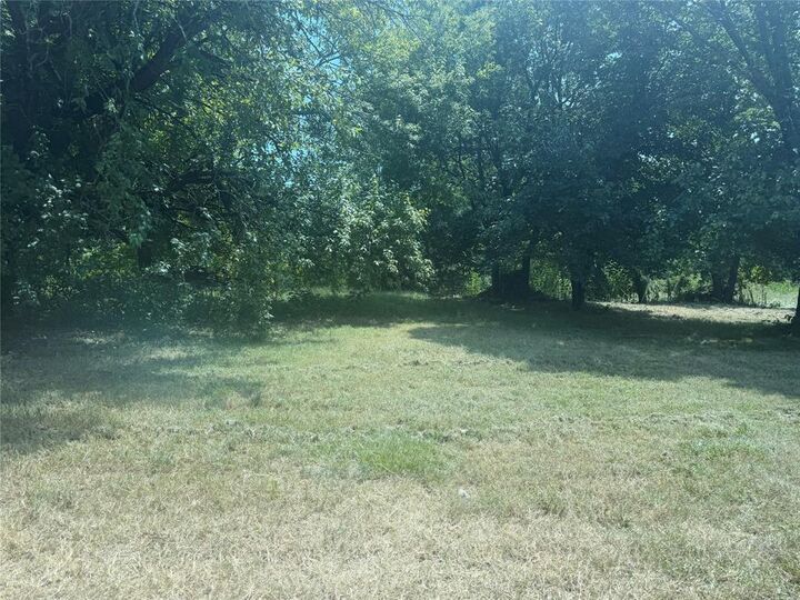Property Photo:  1220 &Amp 1230 NW 12 1/2 St.  TX 75460 