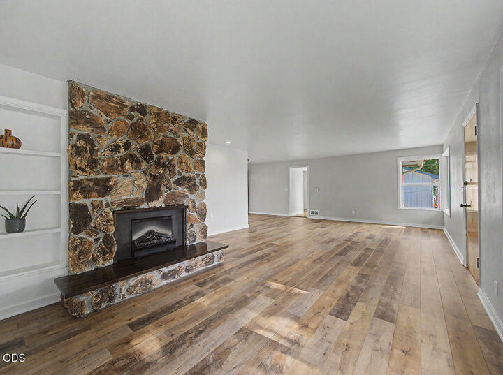 Property Photo: 2015 Gettle Street OR 97603