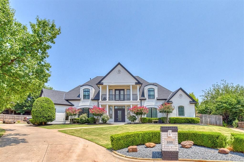 Property Photo: 800 NW 145th Circle OK 73013