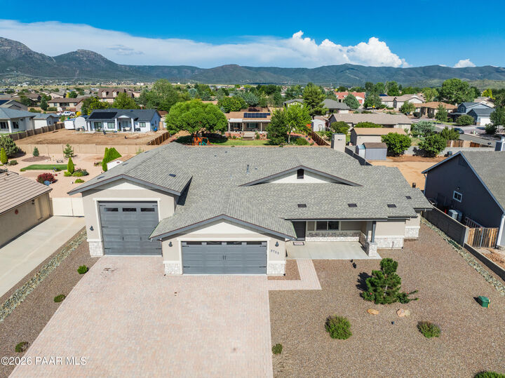 Property Photo: 8705 N Roughrider Road AZ 86315