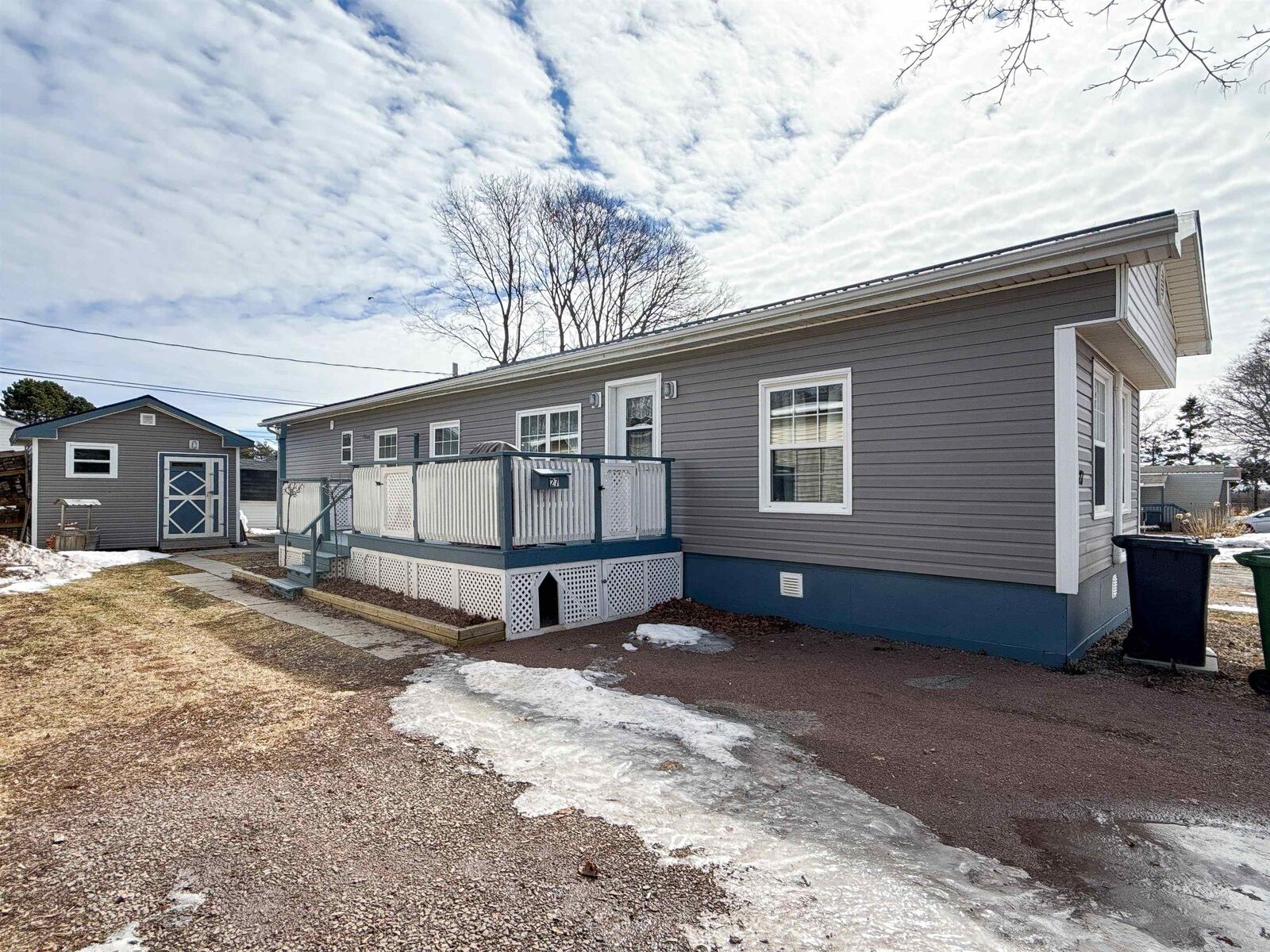 Property Photo: 27 Linkletter Estates PE C1N 4B2