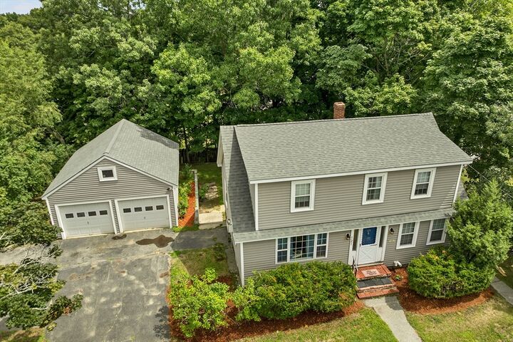 Property Photo:  121 Elm St  MA 01844 