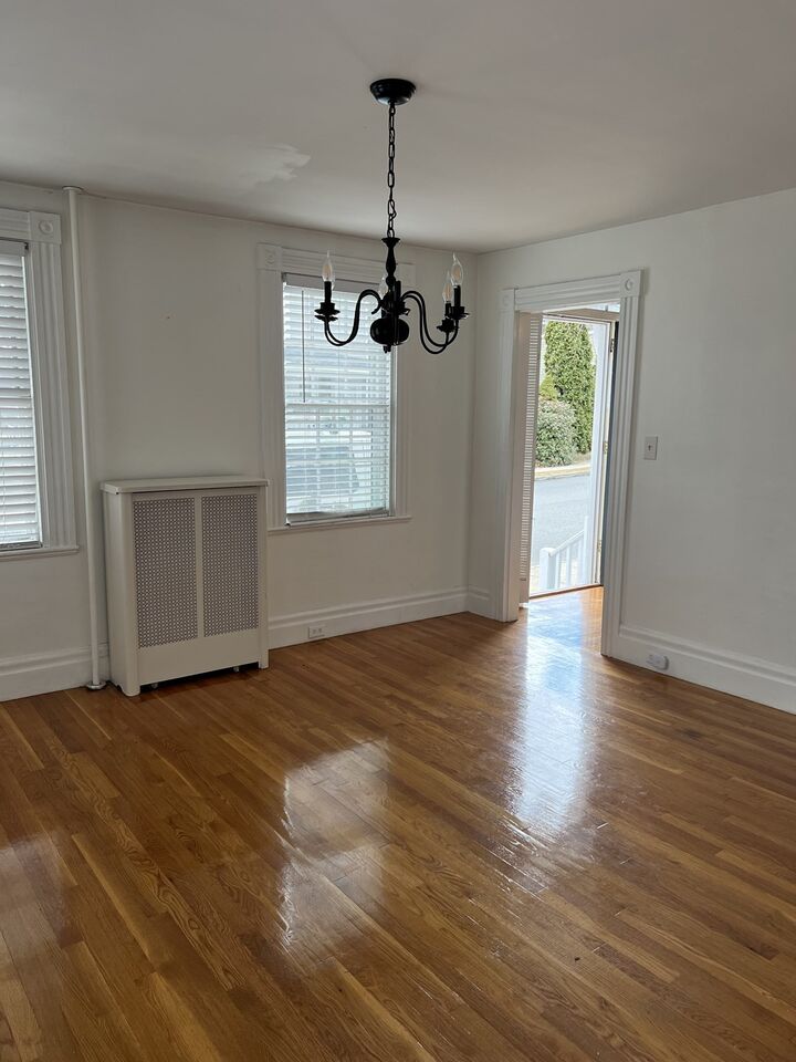 Property Photo:  25 Franklin Street 25  MA 01960 