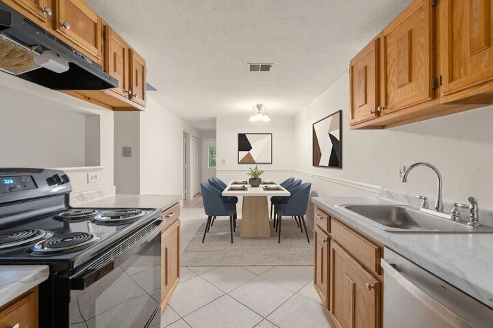 Property Photo: 20 Walden Dr 20 MA 01760