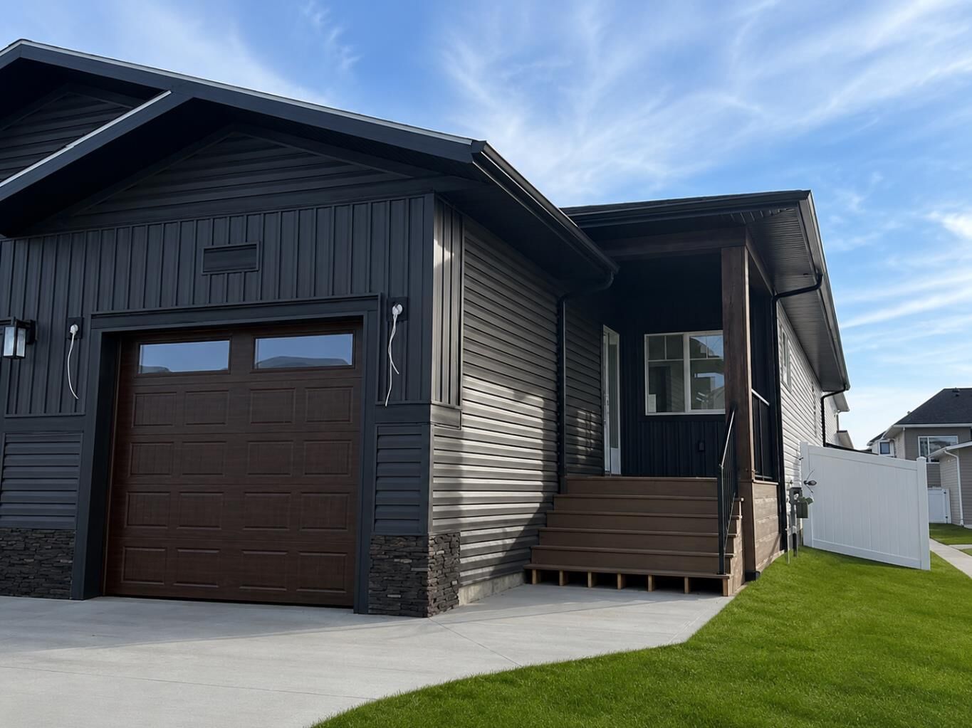 Property Photo:  83 Gray Close  AB T4S 0W4 