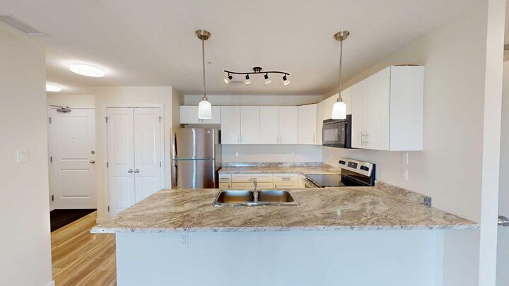 Property Photo: 10101 101 Avenue 403 AB T8V 0Y4