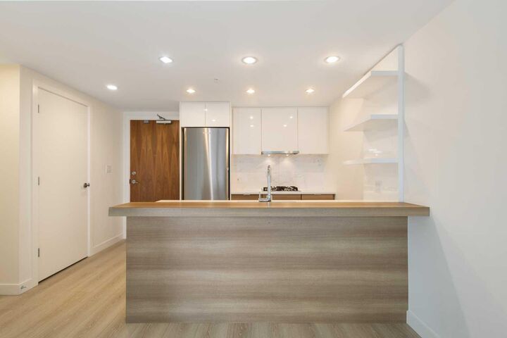 Property Photo: 108 Waterfront Court 710 AB T2P 1K7