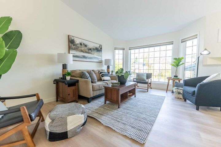 73 Ogilvie Close — photo 1