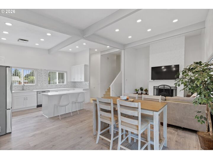 Property Photo: 1021 NE 195th Ave OR 97230