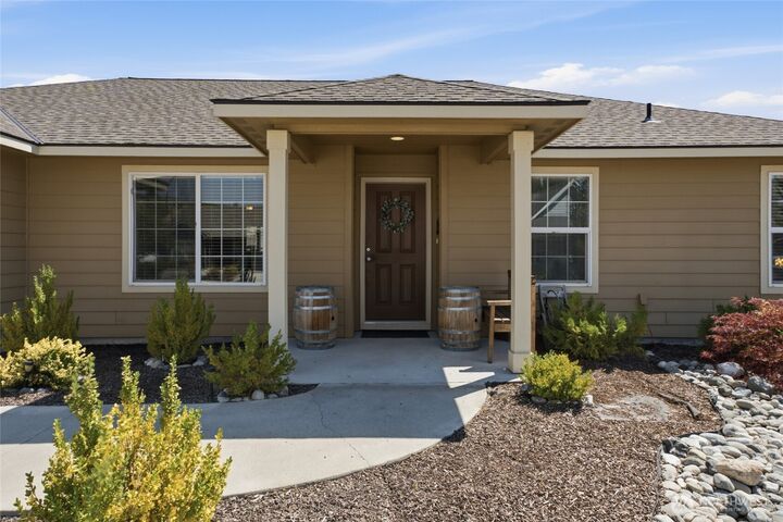 Property Photo: 434 N Wilson Street WA 98816